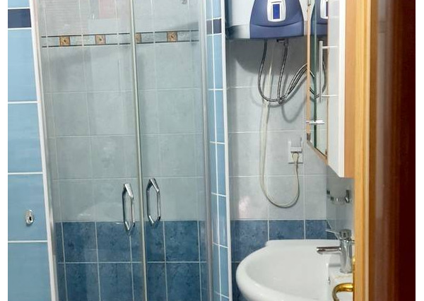 Murovaná chata v rekreačnej oblasti , Moravany nad Váhom - Výtoky