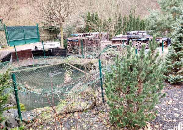 Murovaná chata v rekreačnej oblasti , Moravany nad Váhom - Výtoky