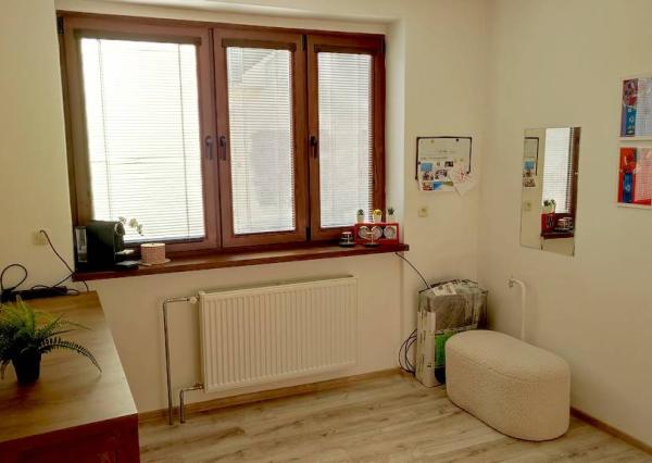 Prenájom priestorov schválených na služby 13m2 Piešťany