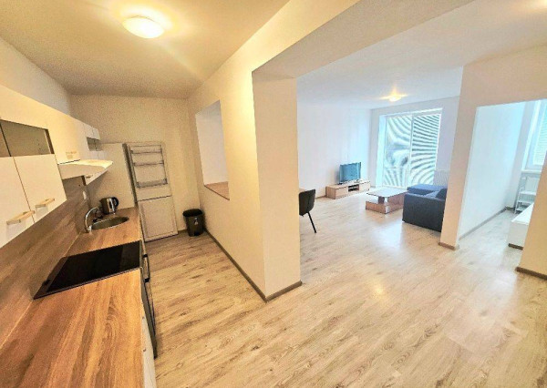 PRENÁJOM 2 IZBOVÝ BYT /54 M2/ SEVER/ BALKÓN /PIVNICA