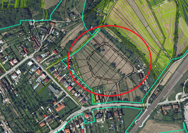 Stavebný pozemok o výmere 621 m2 - Trenčianske Bohuslavice