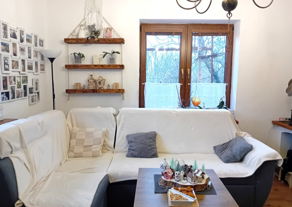 Rodinný dom, Vršatské Podhradie, okres Ilava