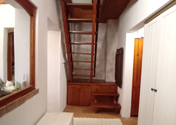 Rodinný dom, Vršatské Podhradie, okres Ilava