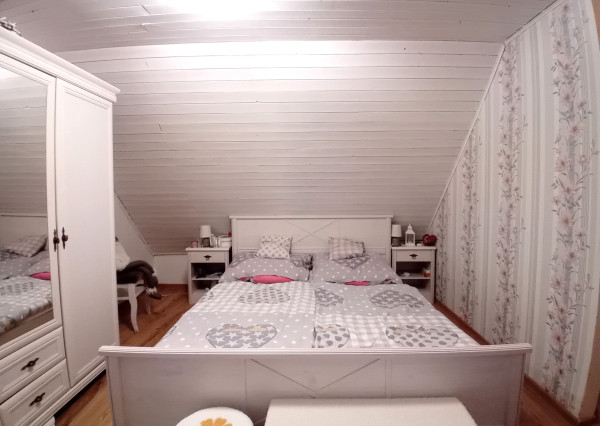 Rodinný dom, Vršatské Podhradie, okres Ilava