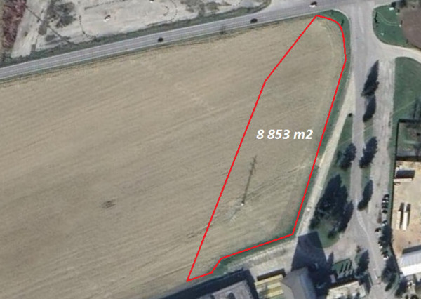 Stavebný pozemok o výmere 8 853 m2 - priemyselná zóna - Trenčianske Bohuslavice, okres Nové Mesto n/V