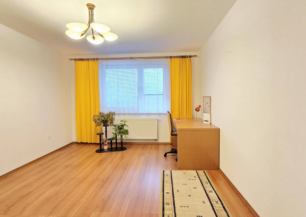 Iba u nás:  Na predaj Zariadený Hotový BUNGALOV bez kompromisov | pri Piešťanoch (6 km)