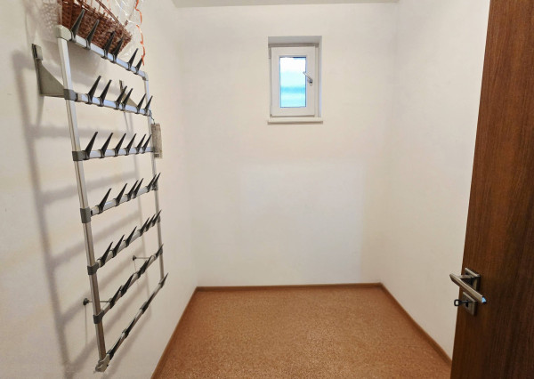 Iba u nás:  Na predaj Zariadený Hotový BUNGALOV bez kompromisov | pri Piešťanoch (6 km)