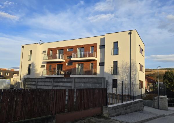 3 IZB BYT 69,29m² + balkón 5 m², novostavba *holobyt* BANKA