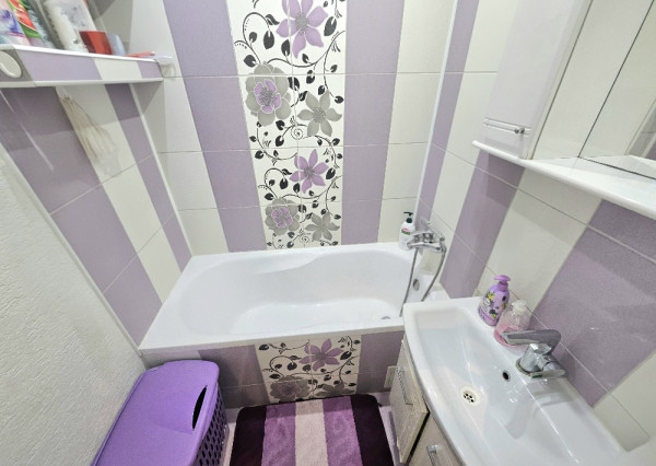 2 izbový byt Bánovce nad Bebravou / CENTRUM/ LOGGIA / PIVNICA