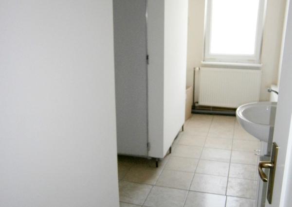 Prenájom kancelárskych priestorov-31m2 a 21m2, Vrbovská Cesta, Piešťany