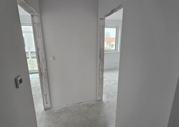 4 IZB. NOVOSTAVBA  RODINNÝ DOM S POZEMKOM 233 M2, NOVÁ DEDINKA