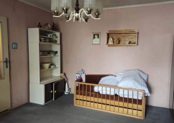 Predaj 4 izbový rodinný dom Šulekovo