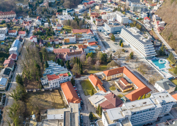 Komerčný pozemok 1651 m2, Hurbanova , Trenčianske Teplice 