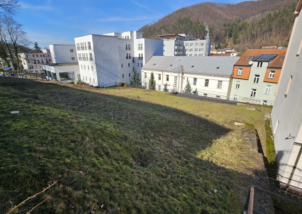 Exkluzívny investičný pozemok Trenčianske Teplice, 1244m2