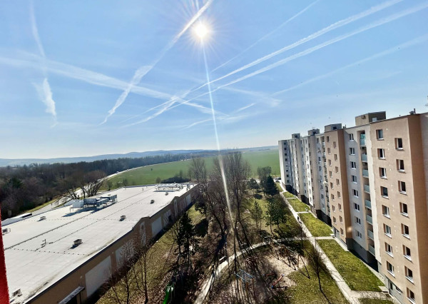 Predaj: zrekonštruovaný praktický 1 izbový byt s balkónom a nerušeným výhľadom, Piešťany
