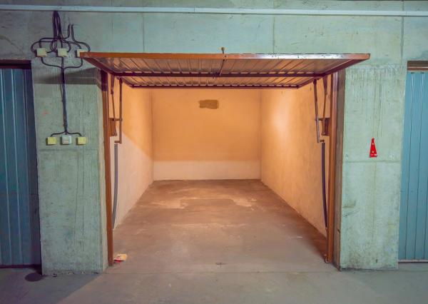 Garáž, 16 m², v podzemnom garážovom dome, Rajecká ul., ihneď voľná