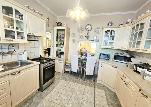 EXKLUZÍVNA PONUKA   Rodinný dom Topoľčany, pozemok 733 m2