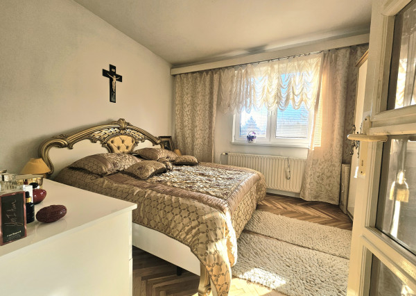 EXKLUZÍVNA PONUKA   Rodinný dom Topoľčany, pozemok 733 m2