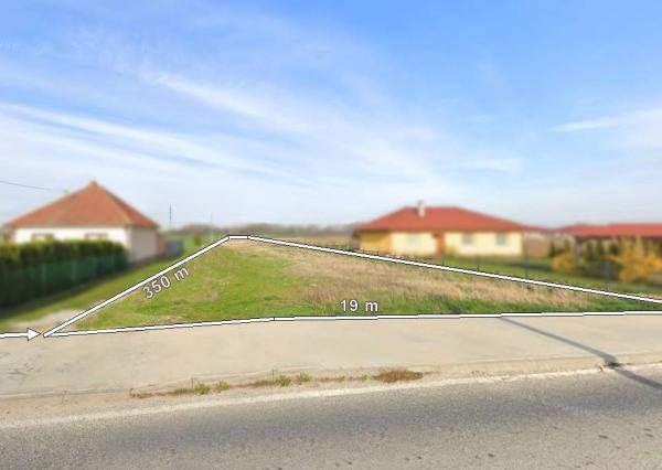 INVESTIČNÝ POZEMOK 6733 m² NA RD  – SOKOLOVCE (okres Piešťany)