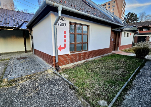 PRENÁJOM OBCHODNÉHO PRIESTORU 120m2/ DUBNIČKA- TRŽNICA