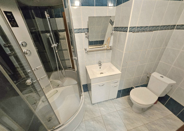 PRENÁJOM Bánovce nad Bebravou/2 IZBOVÝ BYT/CENTRUM/LOGGIA/PIVNICA