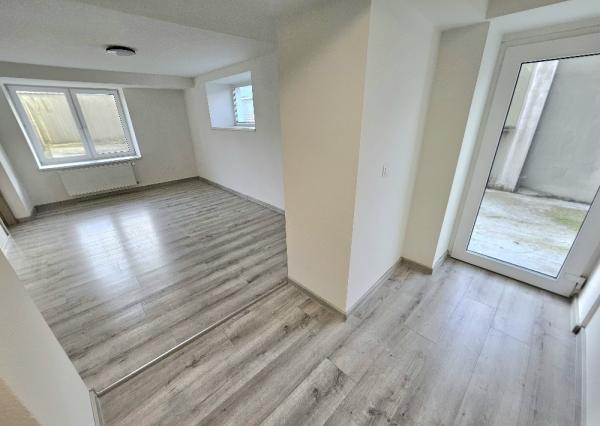 3 izbový byt Bánovce nad Bebravou/CENTRUM-SEVER/POZEMOK 77m2