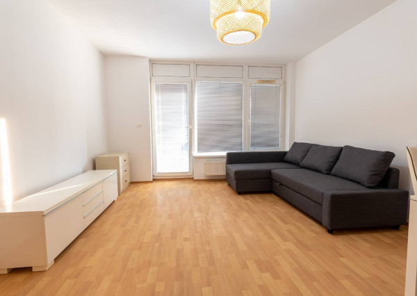 -REZERVOVANÉ-   Luxusný 2-izbový byt + 2 balkóny, 73 m², Hrachová ul. 