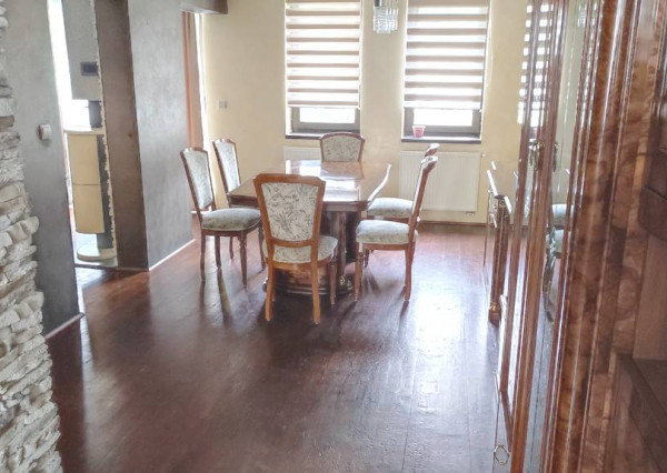 NOVÁ CENA!!! 5 izbový rodinný dom s garážou, Moravany nad Váhom