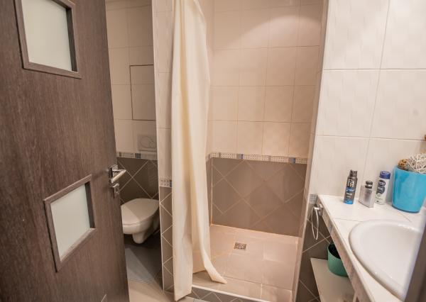 Luxusný 1-izbový byt s terasou, 45 m², Ružinov (Hrachová)