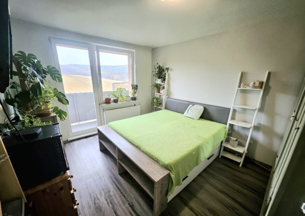 3 izbový byt Bánovce nad Bebravou 67 m2 / 3x BALKÓN/PIVNICA/