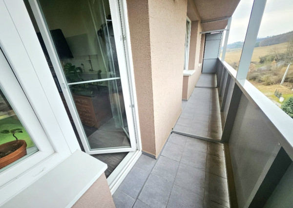 3 izbový byt Bánovce nad Bebravou 67 m2 / 3x BALKÓN/PIVNICA/