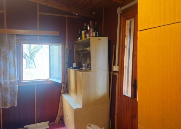 Chatka so záhradou - 758 m2 Trenčianske Teplice