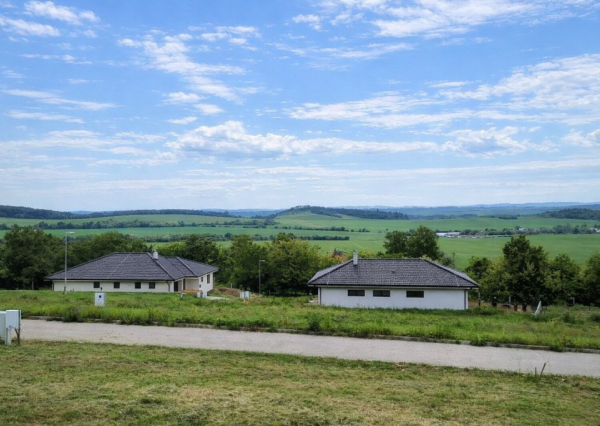 Pekný stavebný pozemok 762m2 Nitra - Podhorany