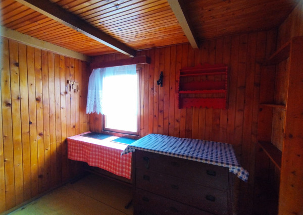 Na predaj záhradná chatka Trenčín, Juh