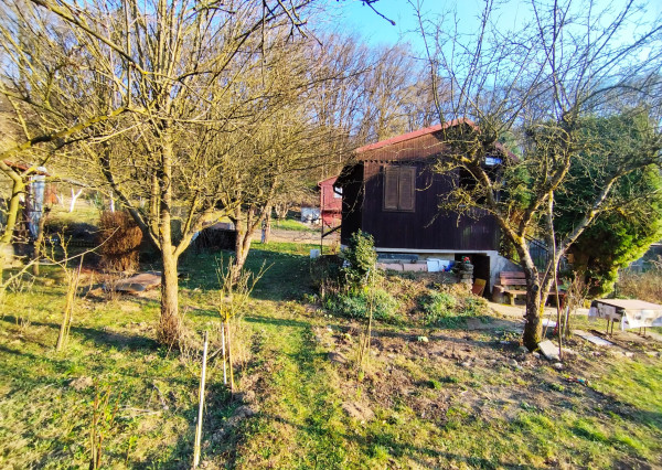 Na predaj záhradná chatka Trenčín, Juh