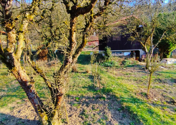 Na predaj záhradná chatka Trenčín, Juh