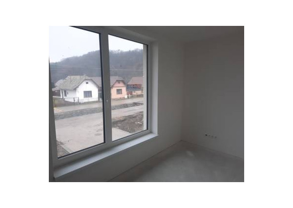 Novostavba - 4 izbový poschodový dom v Streženiciach-Púchov