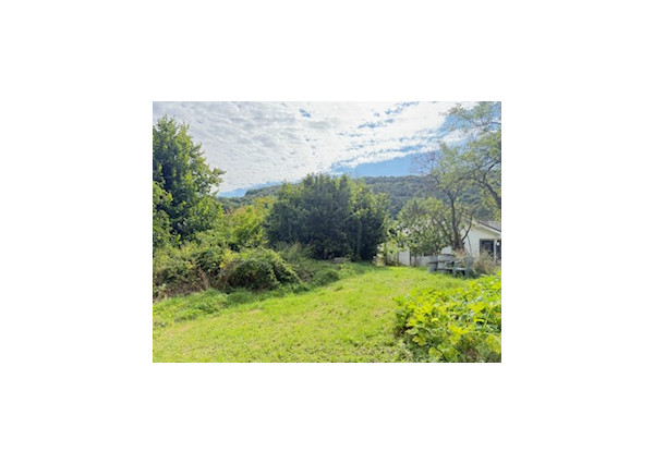 Romantická chalúpka na veľkom pozemku 2330 m2