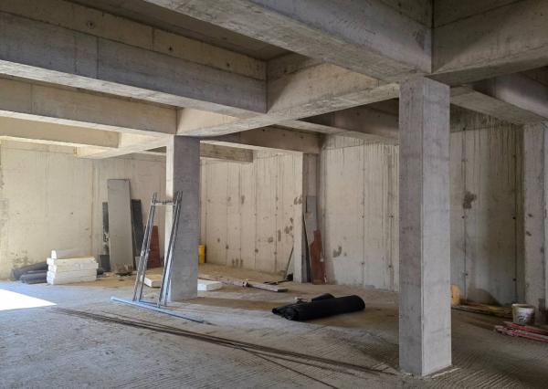 3i BYT 70m² balkón 5m², garáž + parkovacie miesto, novostavba BANKA