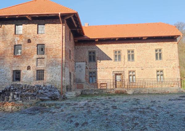 Investičná príležitosť-historický  mlyn v rekonštrukcii, Podkylava