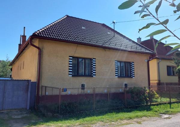 Rodinný dom v pôvodnom stave, Soblahov, pozemok 1558 m2