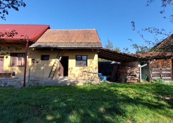 Rodinný dom v pôvodnom stave, Soblahov, pozemok 1558 m2