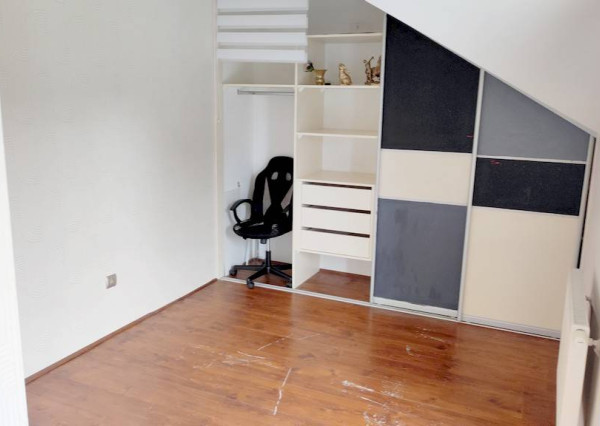 SKVELÁ PONUKA!!! 5 izbový rodinný dom s garážou, Moravany nad Váhom