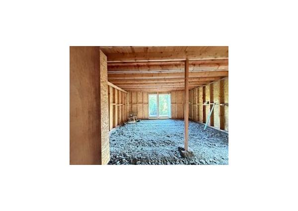 Chata pred dokončením, pozemok 770 m2, Horná Maríková