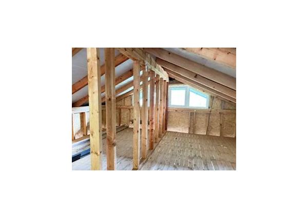 Chata pred dokončením, pozemok 770 m2, Horná Maríková