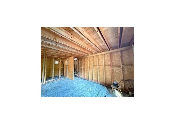 Chata pred dokončením, pozemok 770 m2, Horná Maríková