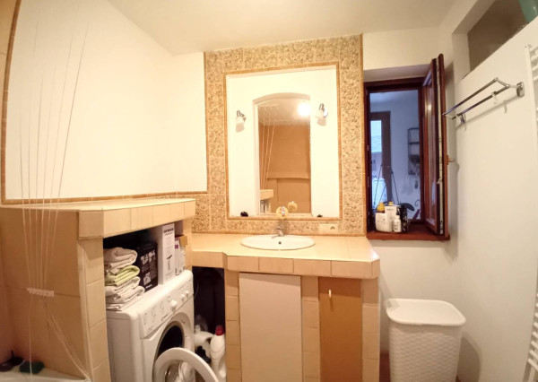 Rodinný dom, Vršatské Podhradie, okres Ilava