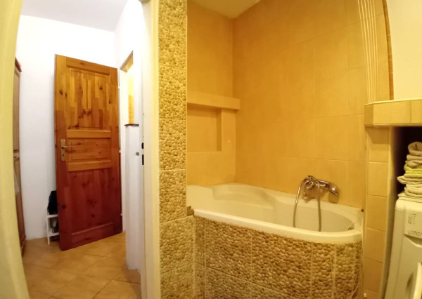 Rodinný dom, Vršatské Podhradie, okres Ilava