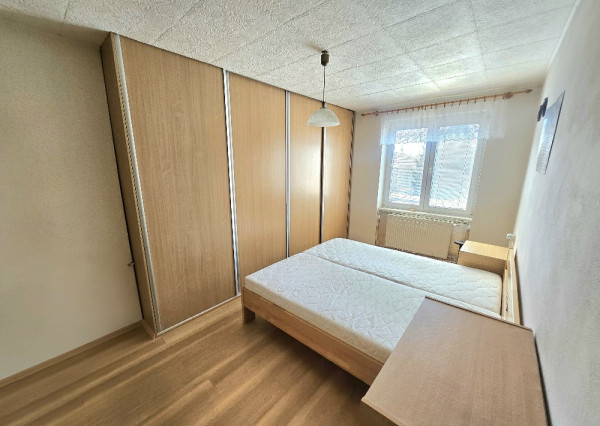 PRENÁJOM Bánovce nad Bebravou/2 IZBOVÝ BYT/CENTRUM/2x PIVNICA