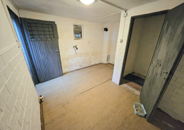 PRENÁJOM záhradná chata s pozemkom-BÁNOVCE NAD BEBRAVOU-284 m2